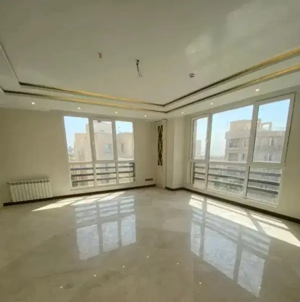 ۹۱ متر _ سالن آفتاب گیر _ فول بازسازی