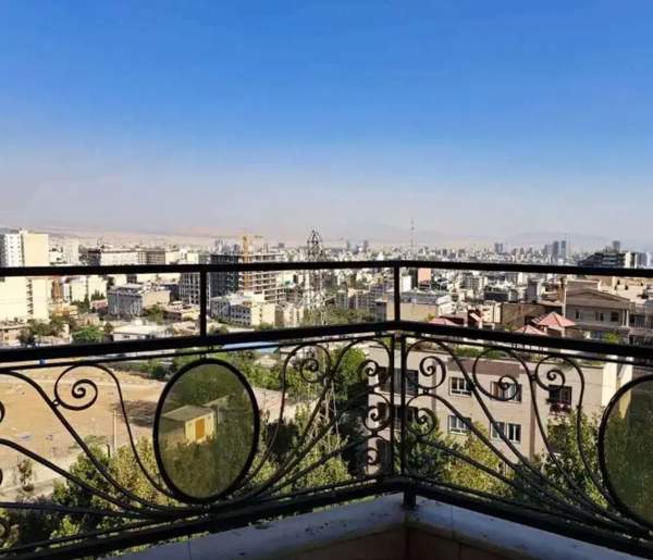 ۳۰۰ متر ۴ خواب (لوکیشن تاپ فراز)