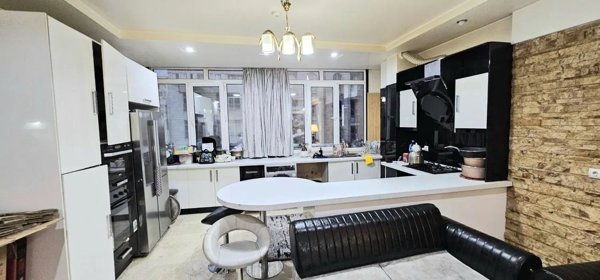 ۱۲۰ متر_دو پارکینگ_سوگولی بلوار اباذر