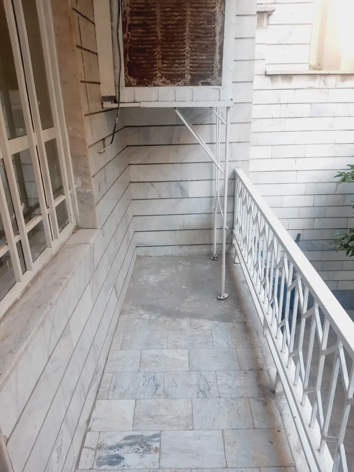 ۶۲ متر_جنت اباد شمالی _همکف_غرق نور