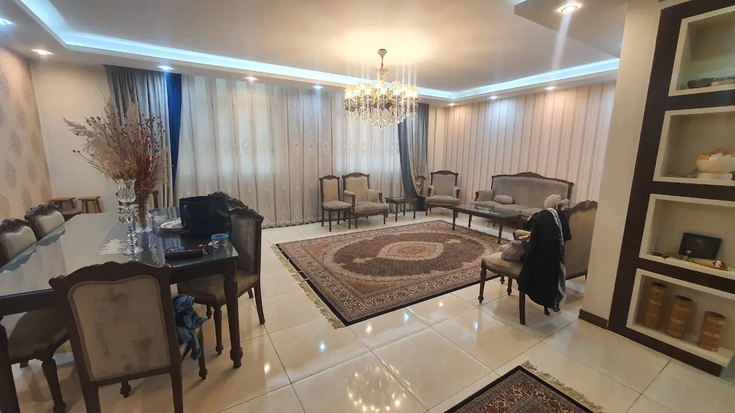 170 متر 3 خواب  نارمک هفت حوض مهرانپور غربی
