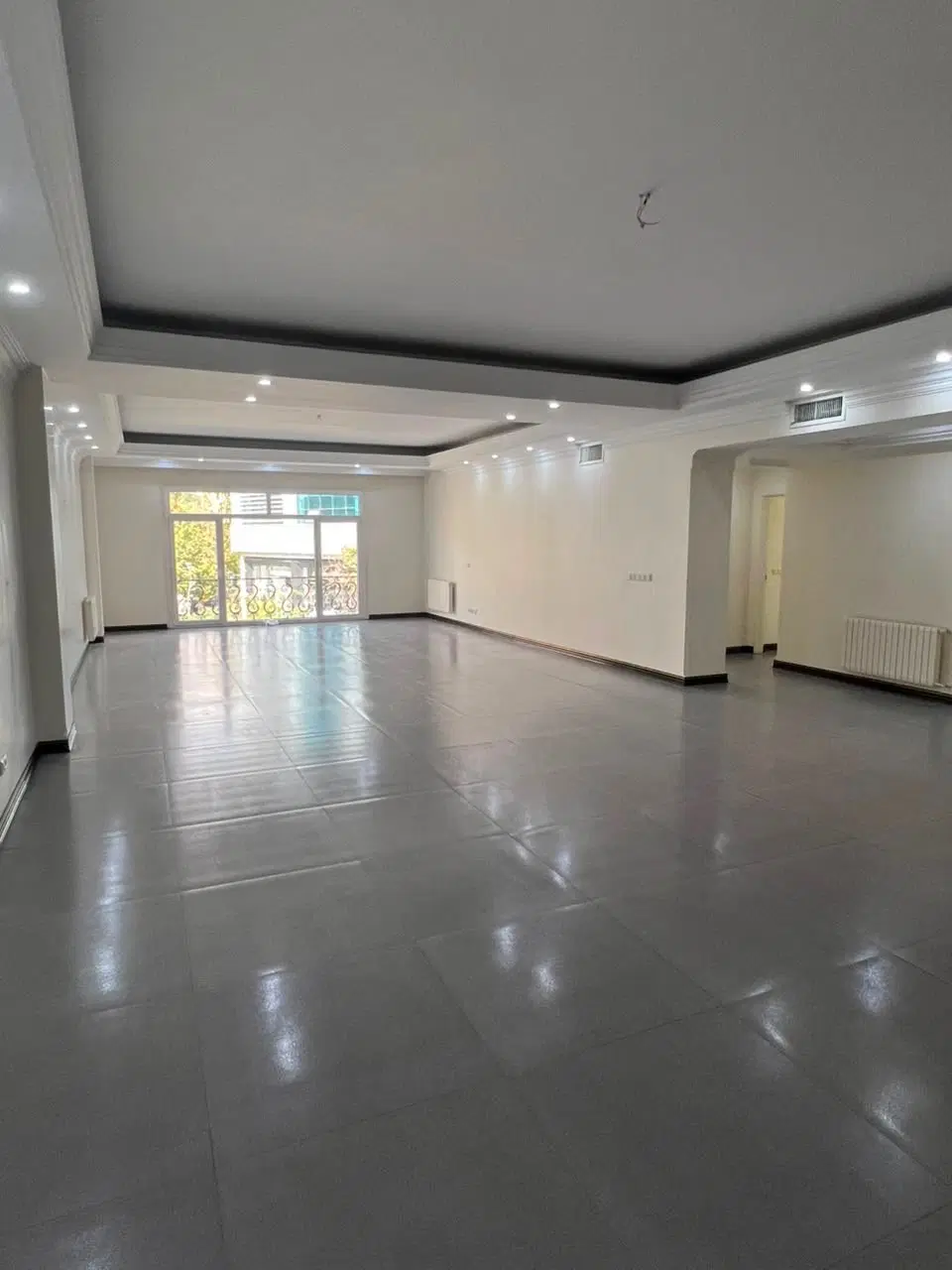 220 متری 3خواب دیباجی جنوبی