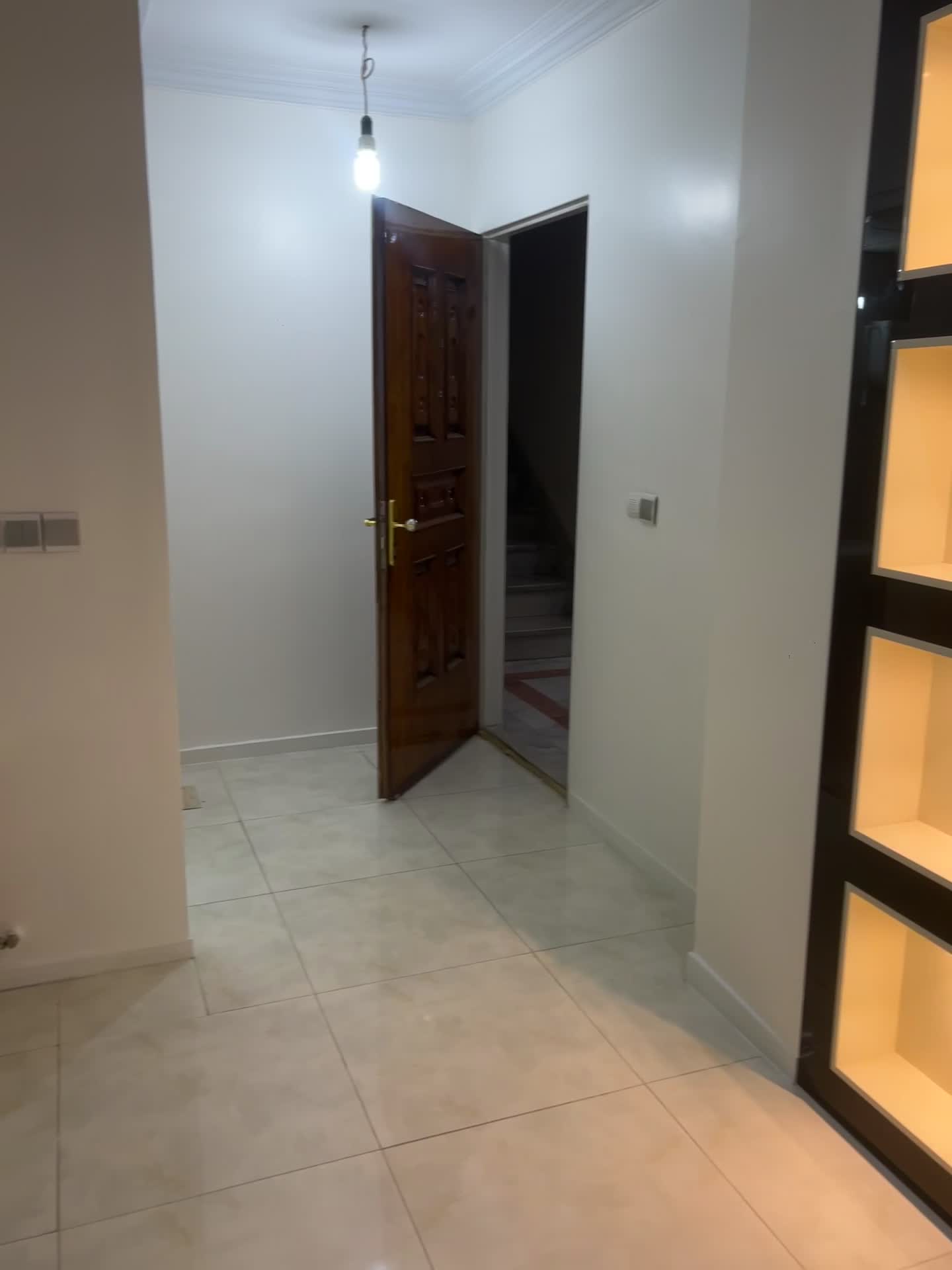 اپارتمان ۷۵ متر ۱ خواب مستر ( با امکانات کامل )