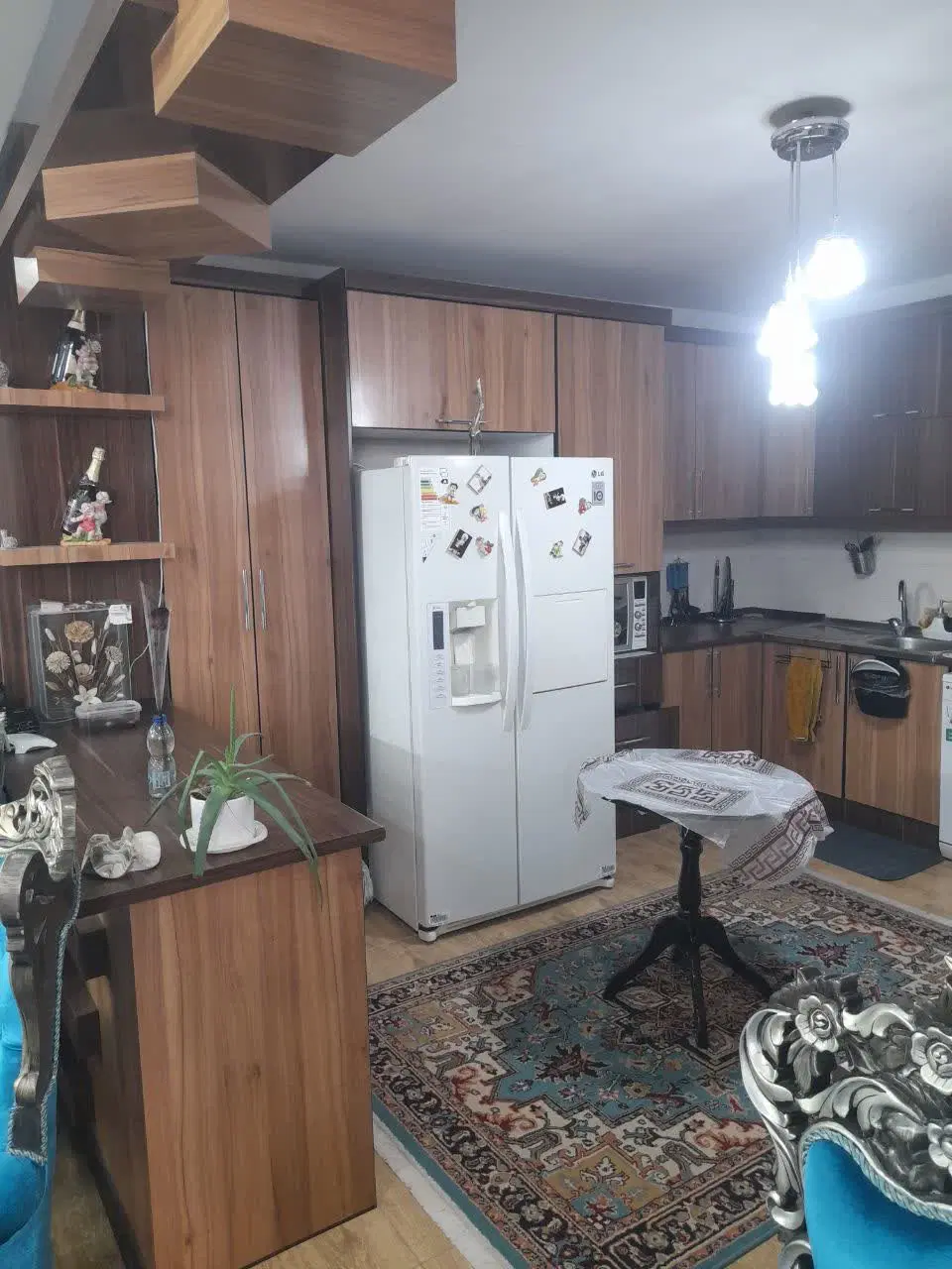 فروش آپارتمان ۱۰۰متری کاوه پرستار