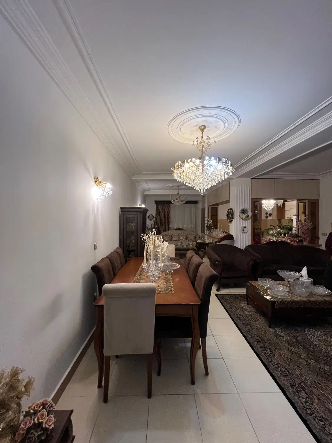 رشت آپارتمان سه خوابه مرکز شهر سنددار