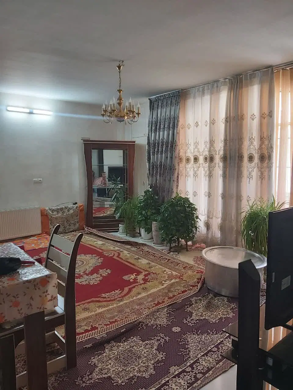 آپارتمان 100متری خوش نقشه و بازسازی