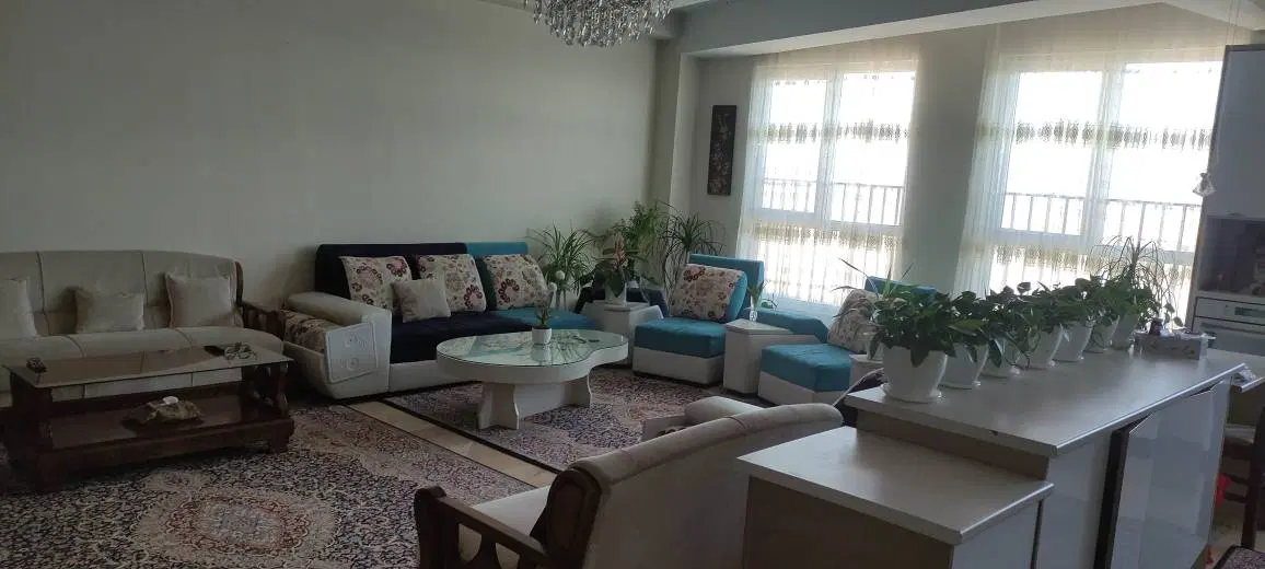 آپارتمان ۱۳۱ متری