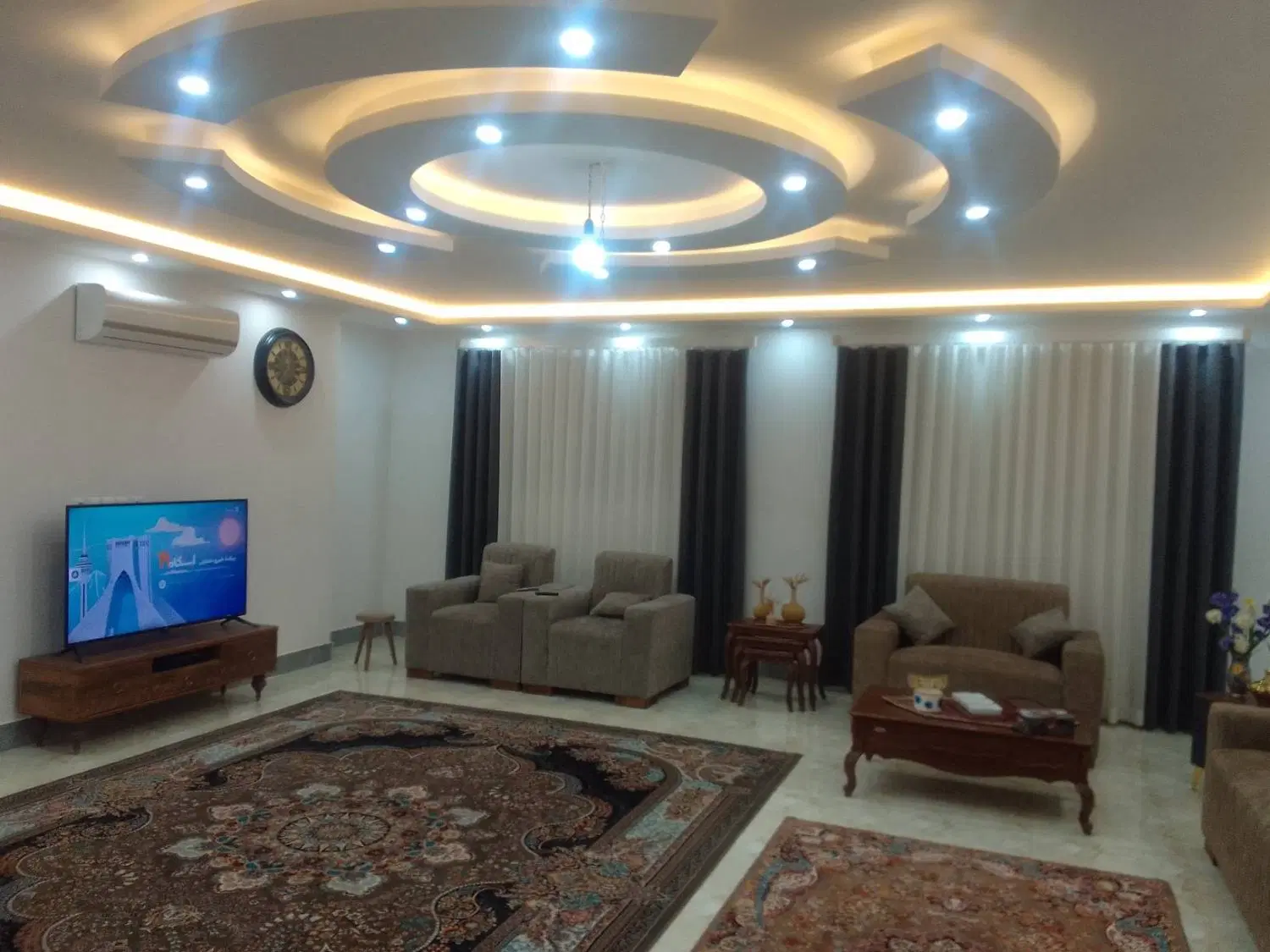 آپارتمان 140متری طبقه اول تک واحدی