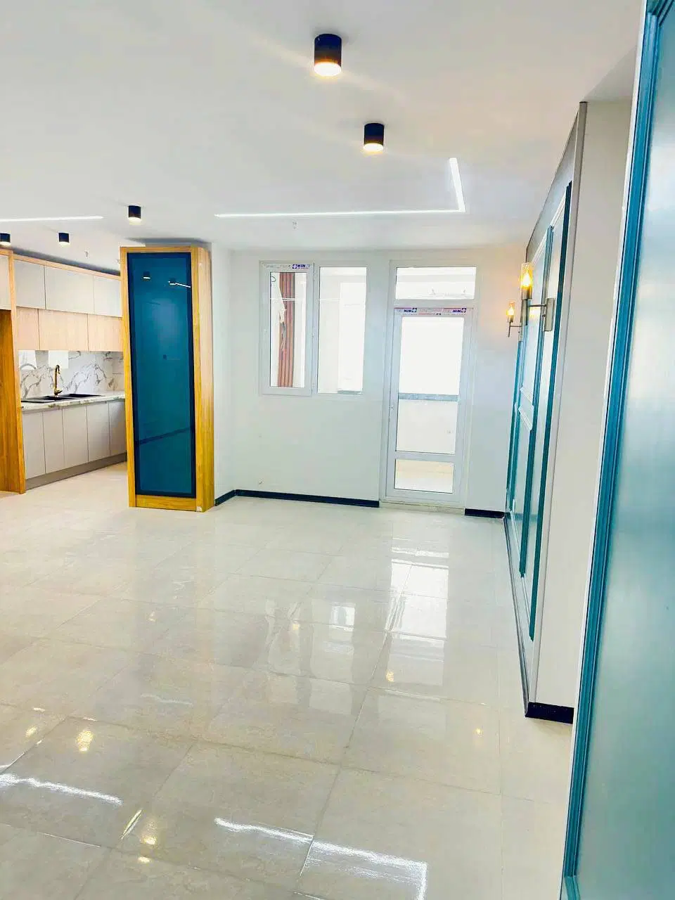۷۰ متری ۲ خوابه تاپ لوکیشن سازمان برنامه