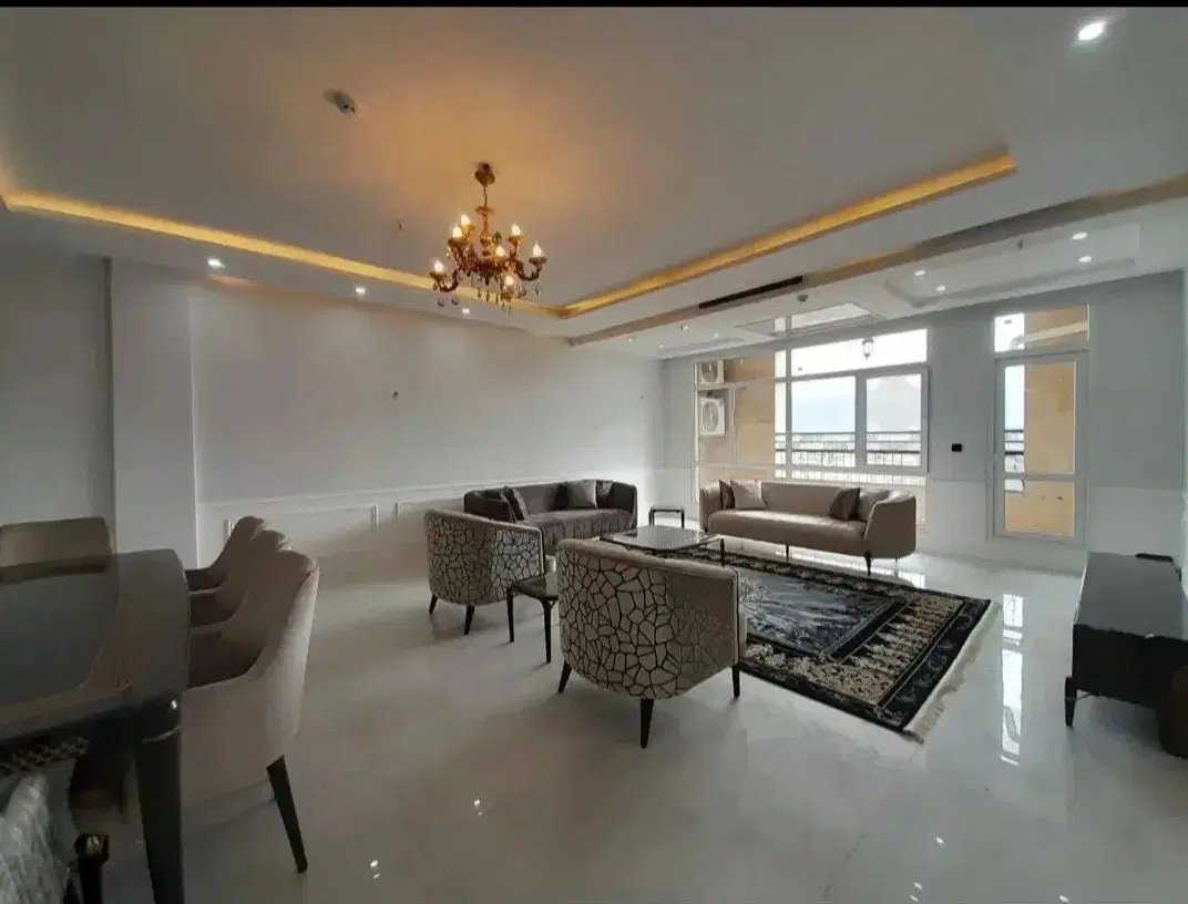 ۱۱۷متر_خوش نقشه_شیک و خاص_تاپ لوکیشن