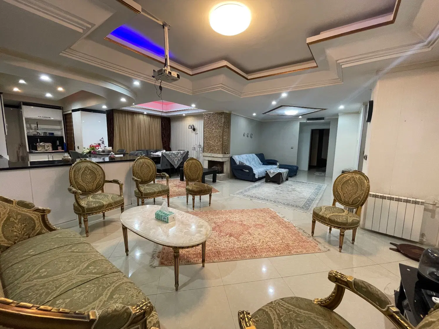 اندرزگو ۱۲۵ متر ۲ خواب مستر فول مشاعات بدون مشابه