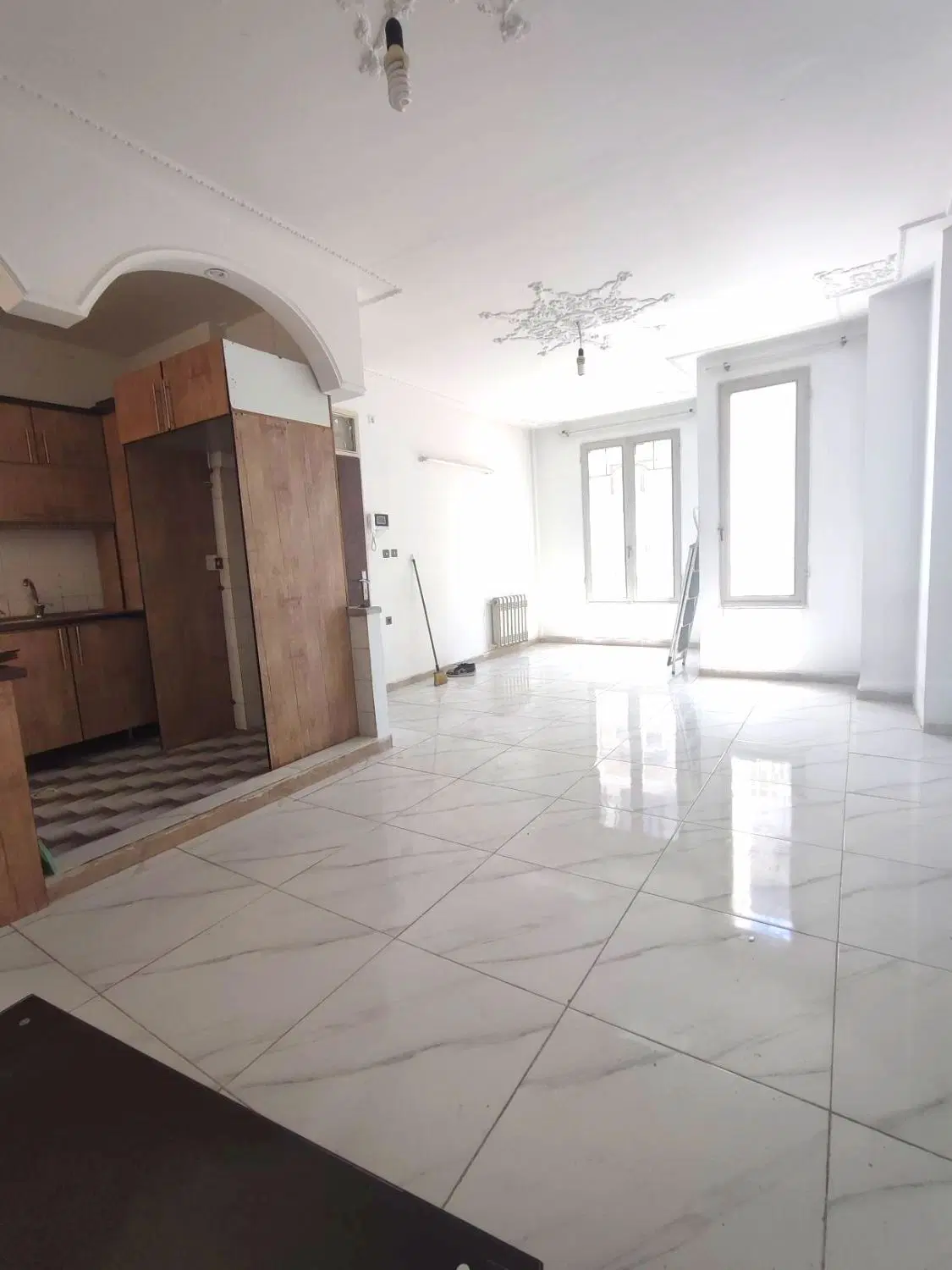 مــ65ــتر رویـال مـستر_ آکواریوم نور _ تاپ لوکیشن
