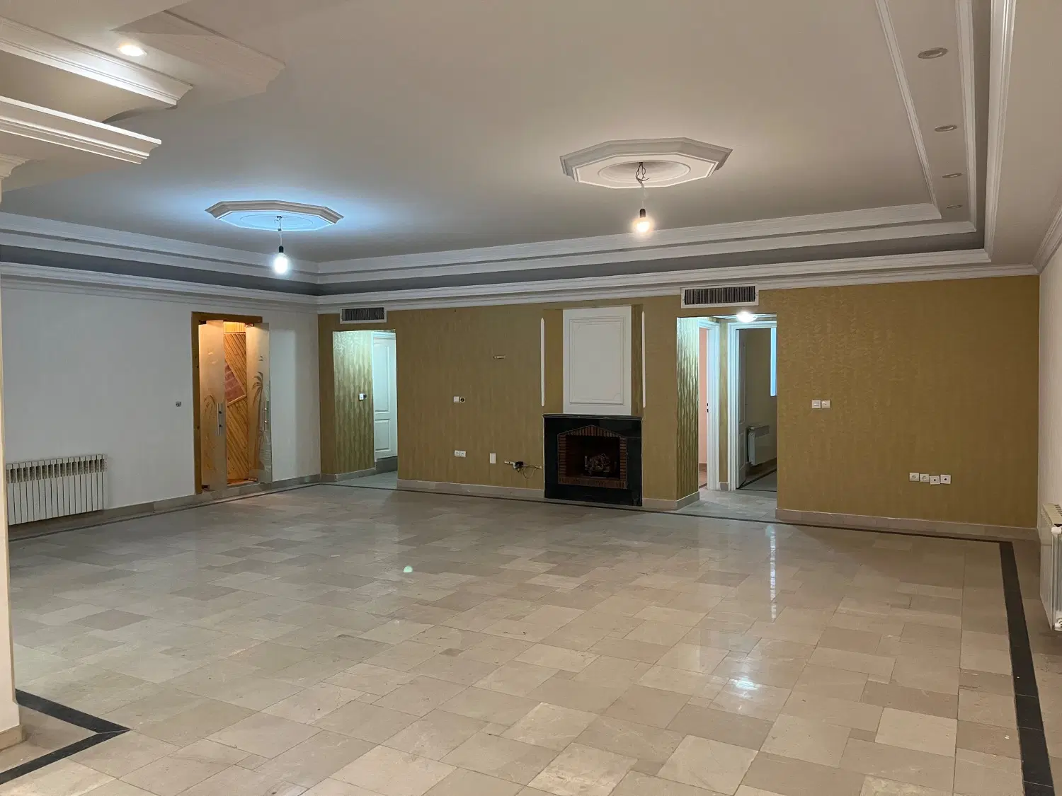 ۱۷۵ متر ۳ خوابه فول امکانات و تمیز نیروهوایی