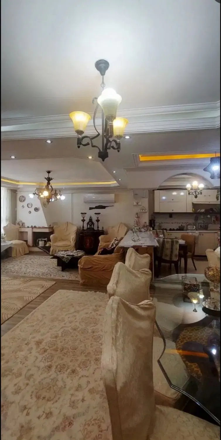 اپارتمان ۱۱۰ متر در ولیعصر ۲ شمالی