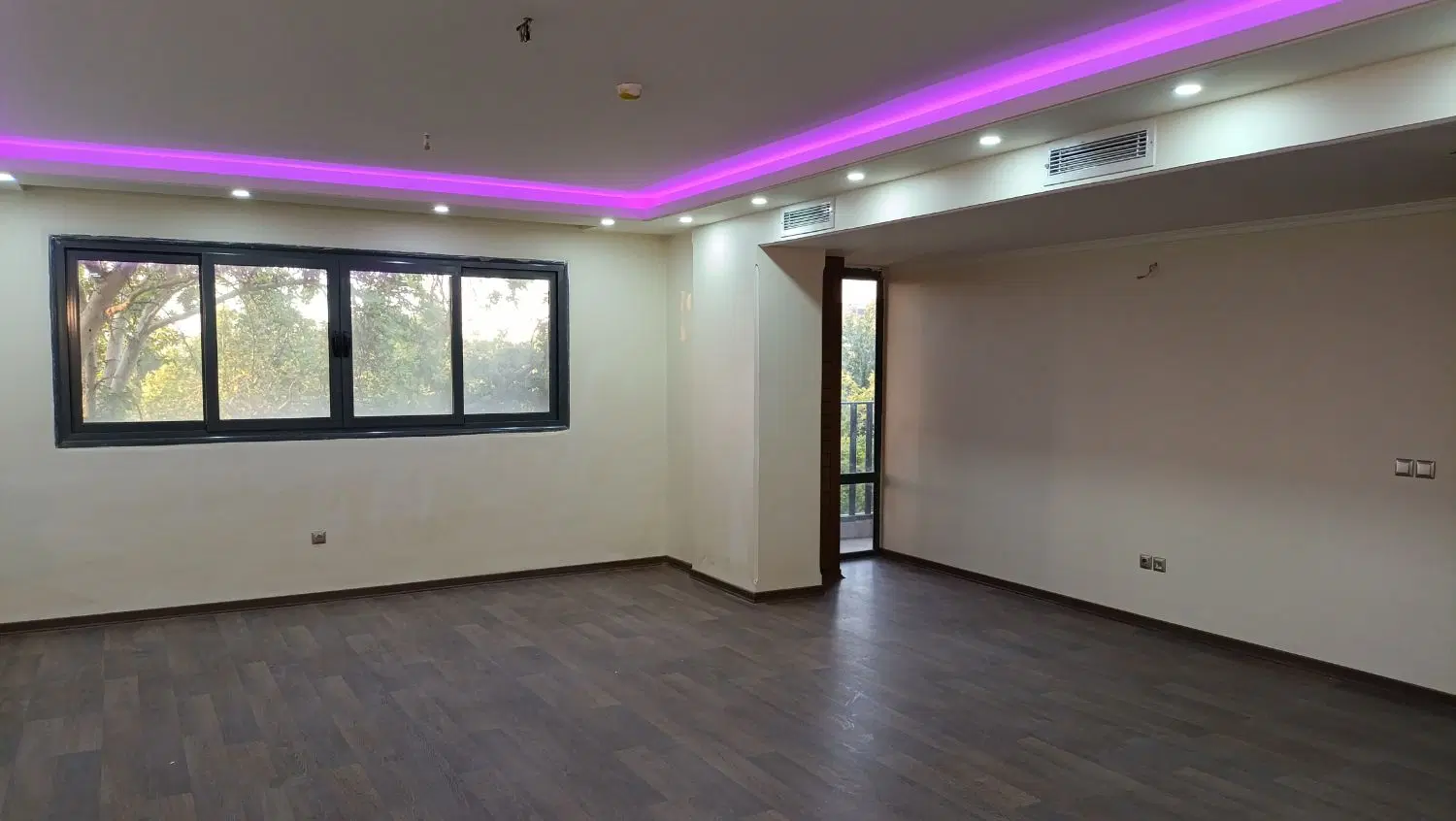 رهن کامل عباس آباد