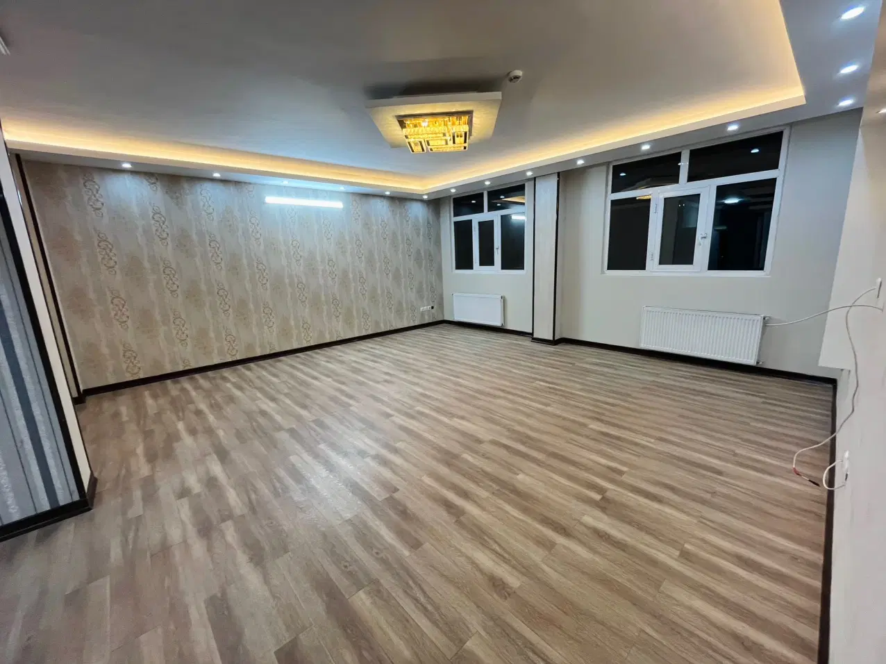 فروش آپارتمان۱۰۶متر_دوخواب_جنوبی