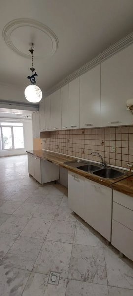دیباجی جنوبی _ 90 متر دوخواب_ بن بست دنج_ 2پارکینگ