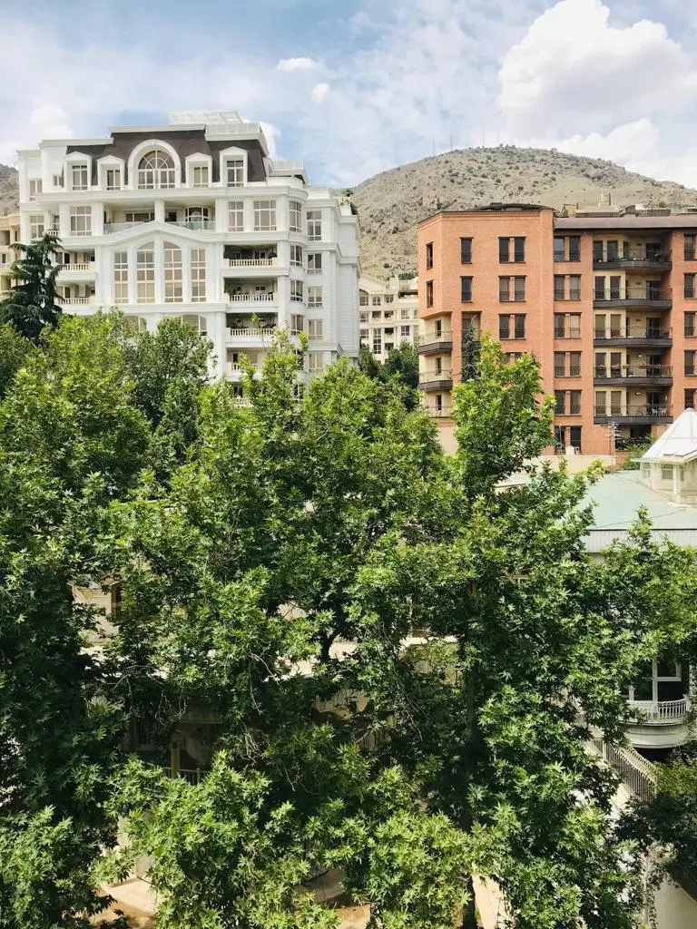 نیاوران یاسر200متر 10ساله بازسازی کامل