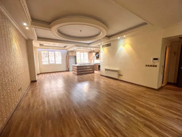 ۱۳۰متر ۳خواب ۲پارکینگ سندی غرق نور سلیمی جهرمی