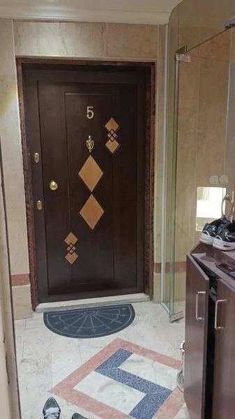 جنت آباد شمالی_۹۰متر_فول امکانات دارای ۲پارکینگ