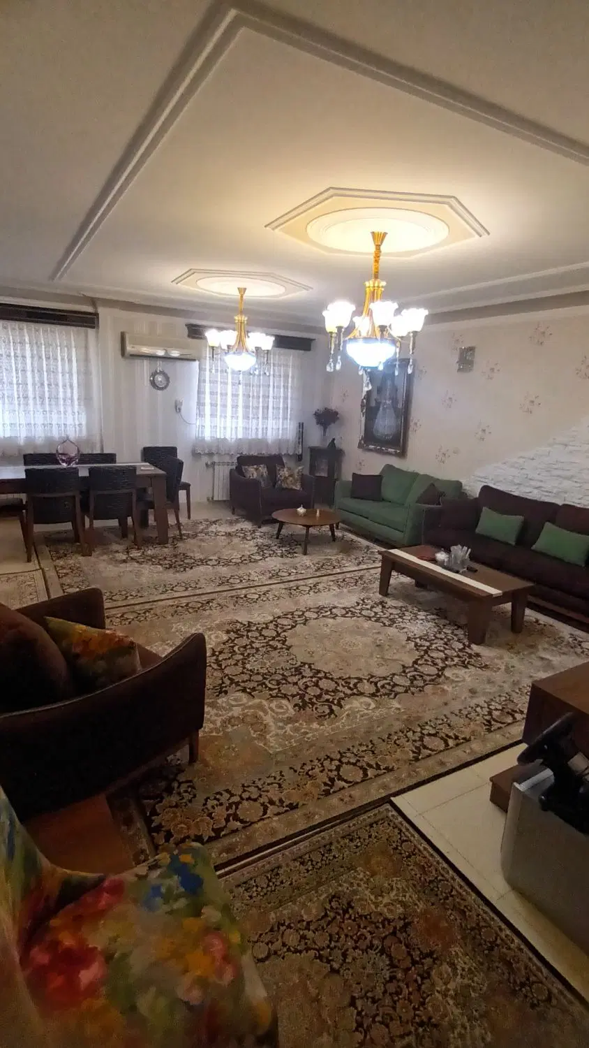 فروش ۱۲۰متر ۳خواب بلوار دیلمان_ تمیز و خوش‌نقشه