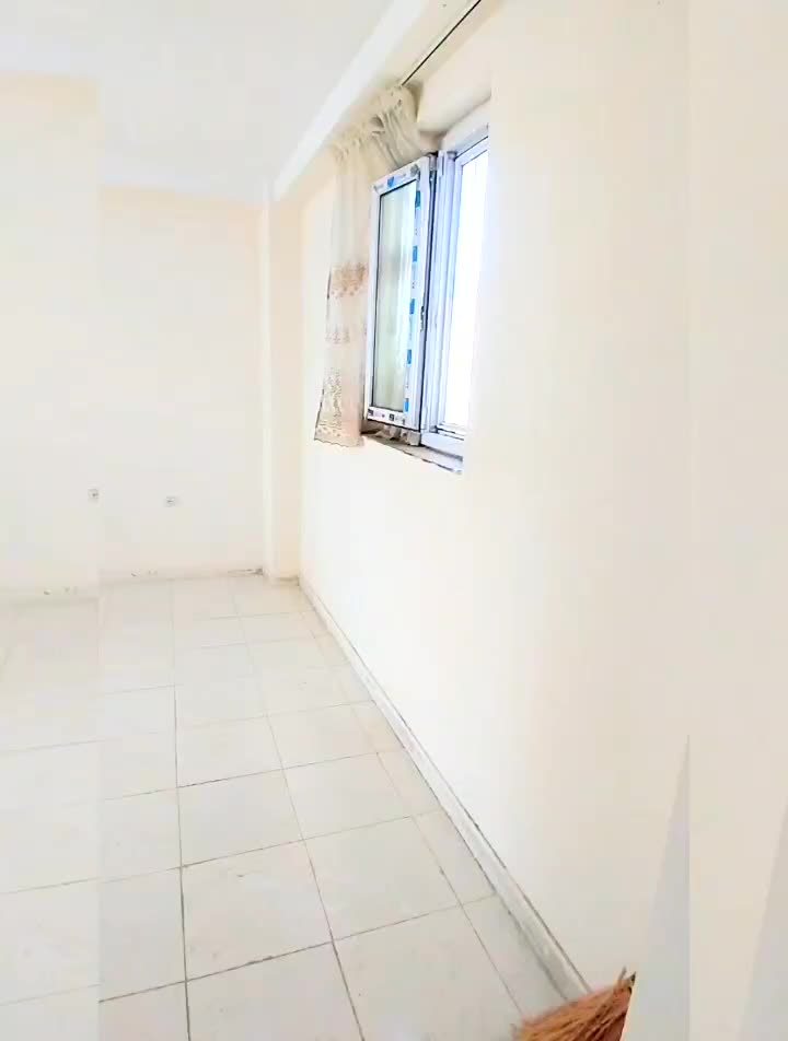 آپارتمان۵۶مترطبقه ۱ شهرک اندیشه(املاک زینال زاده)