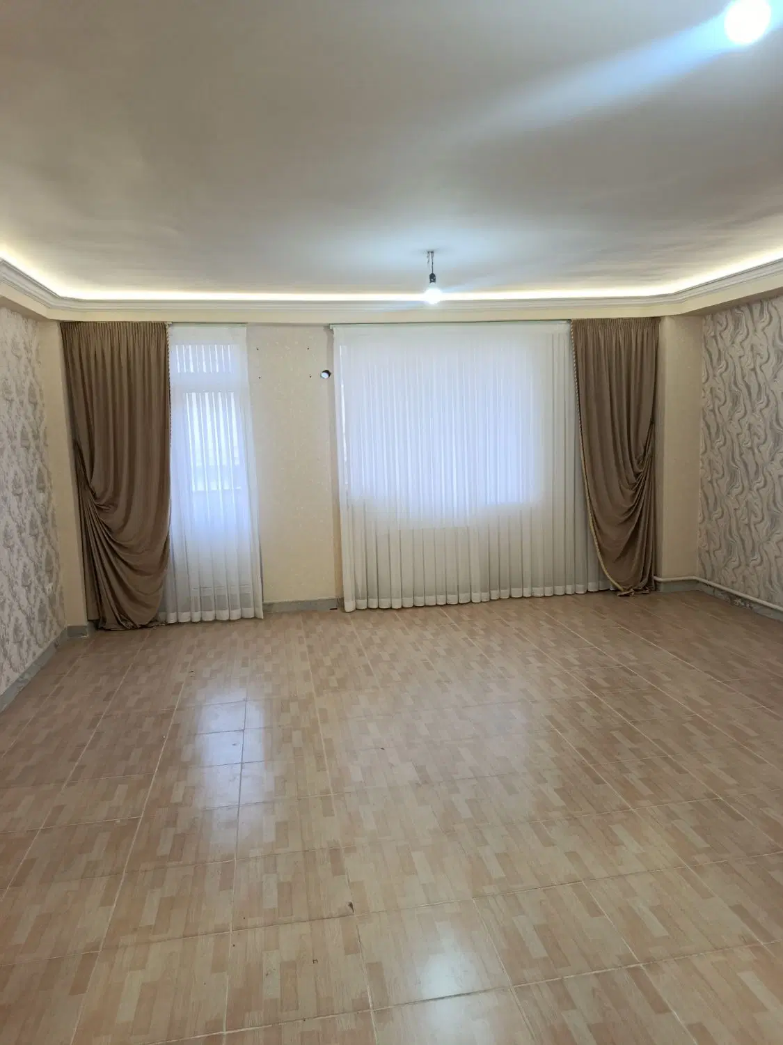 دوخوابه_تکمیل_تاپ لوکیشن_فاز۲_املاک صخره