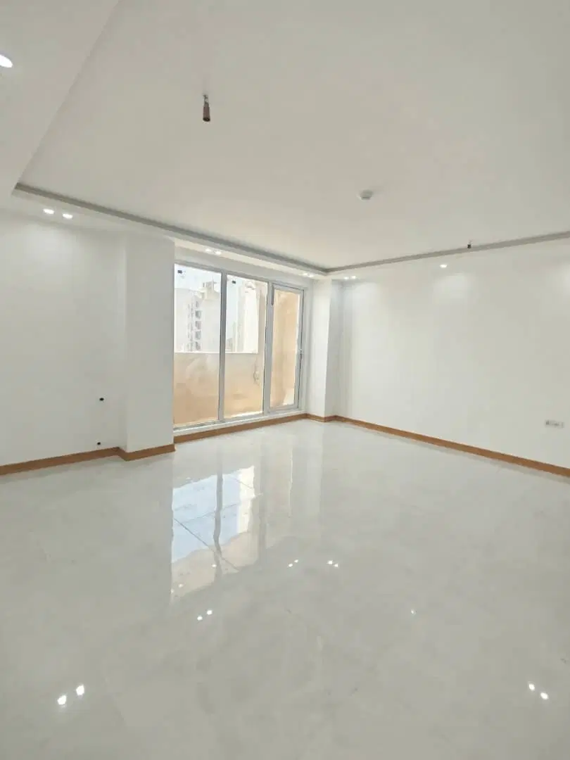 ۱۶۹ متر سه خوابه فروشی در کیاناباد اصلی