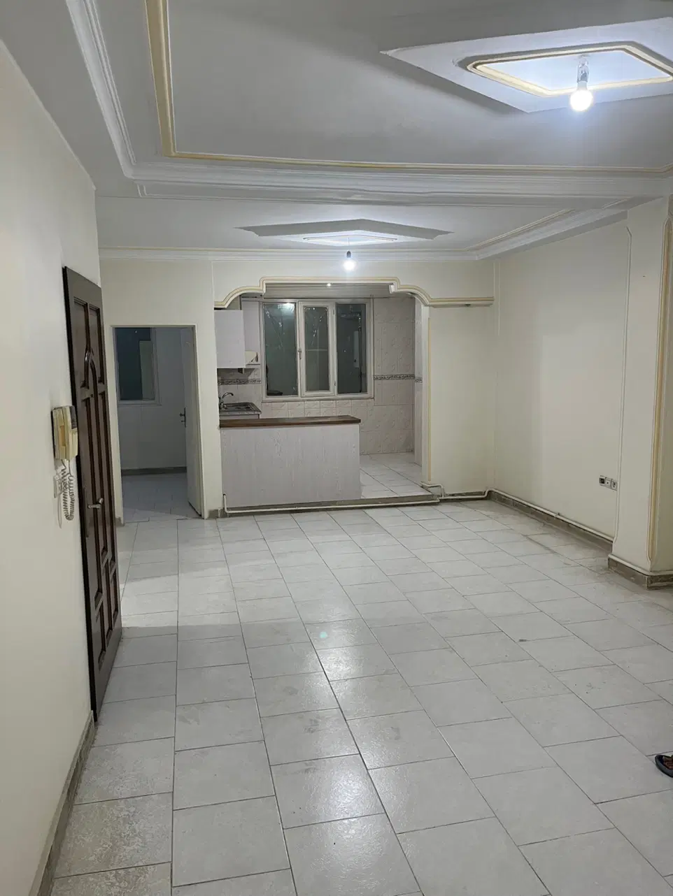 فروش آپارتمان ۷۷ متری ۲ خواب تک واحدی پارکینگ دار