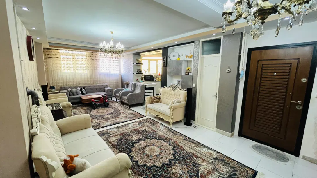 رهن کامل آپارتمان شیک بر خیابان عارف شهرک باغمیشه