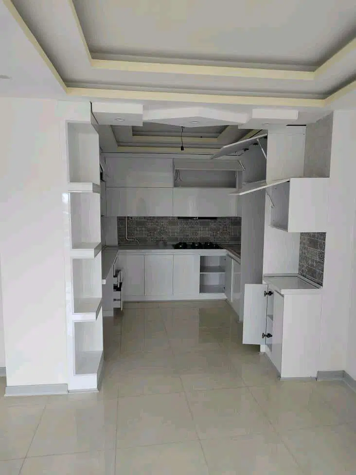 150 متری دلباز لوکیشن تاپ _ بلوارگیلان