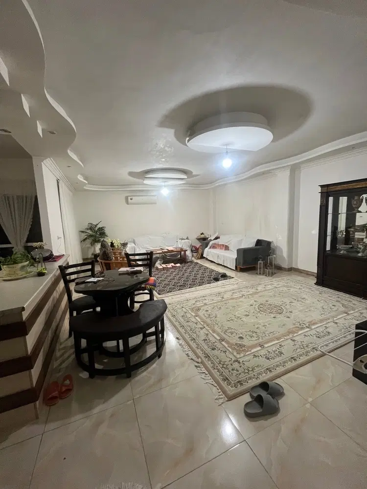 اجاره اپارتمان یخسازی