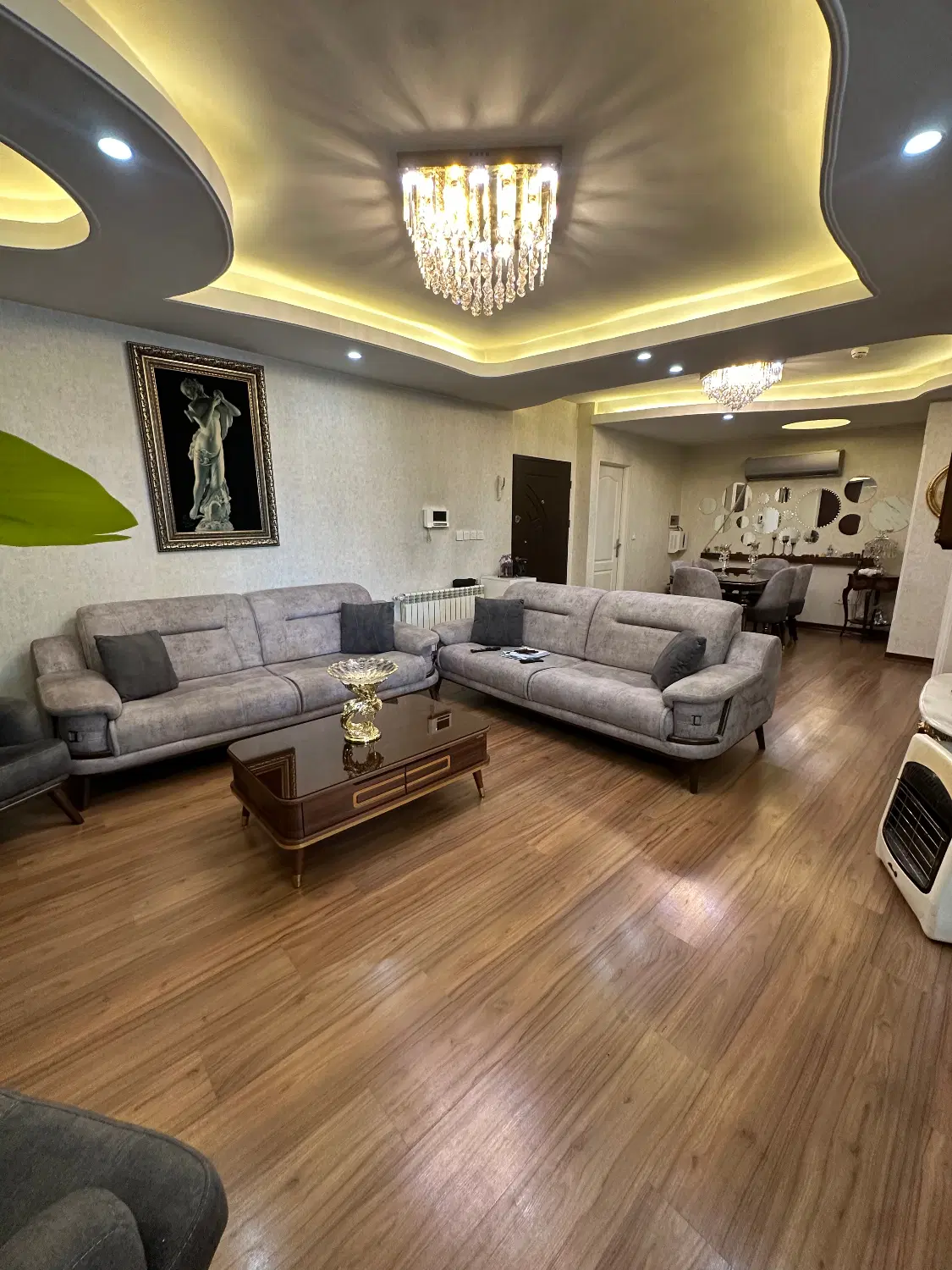 فردوس شرق85متری_کم واحد_تاپ لوکیشن_زیر قیمت