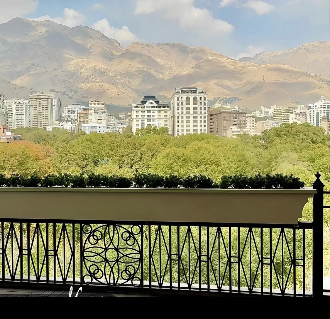 فرمانیه۲۵۰متر چشم انداز ابدی هکتارها باغ
