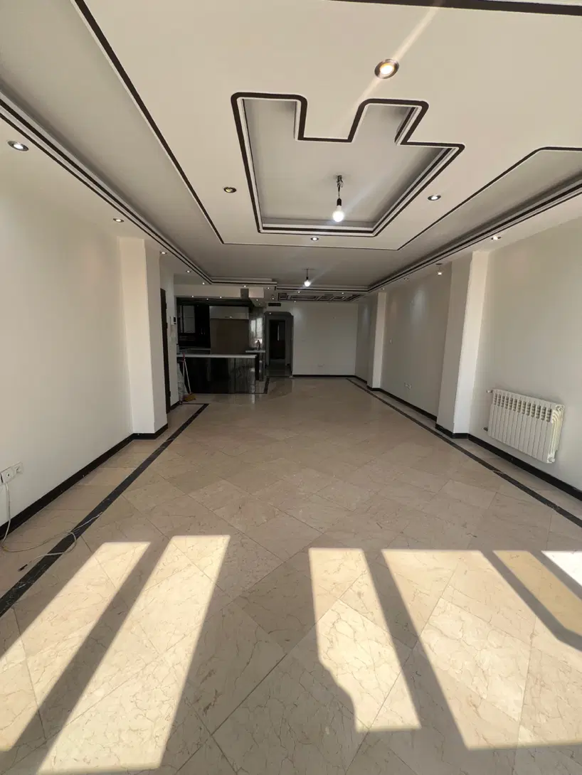 اپارتمان۱۱۴ متر خوش نقشه کوچه مرکزی