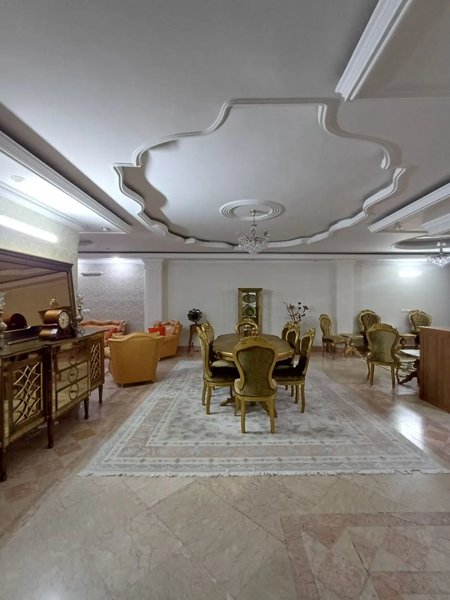 ۱۶۰متر ۳خواب تکواحدی آریاشهر