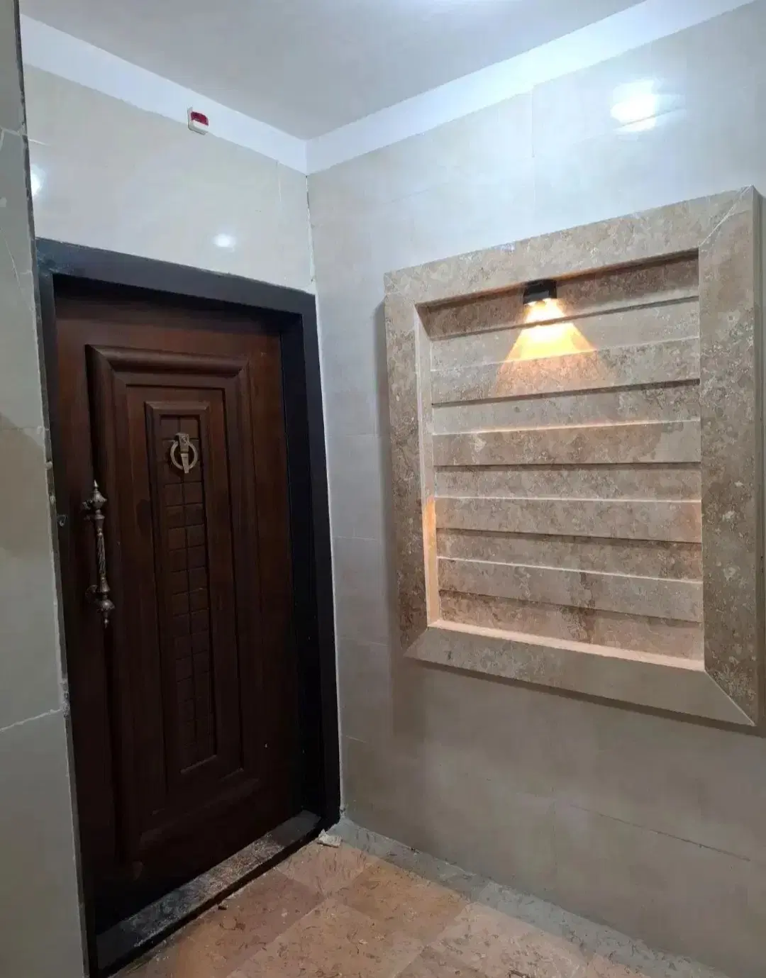 رهن‌ منزل ۱۰۰ متری  گلشهر(ویلاشهر بلوار امام رضا )