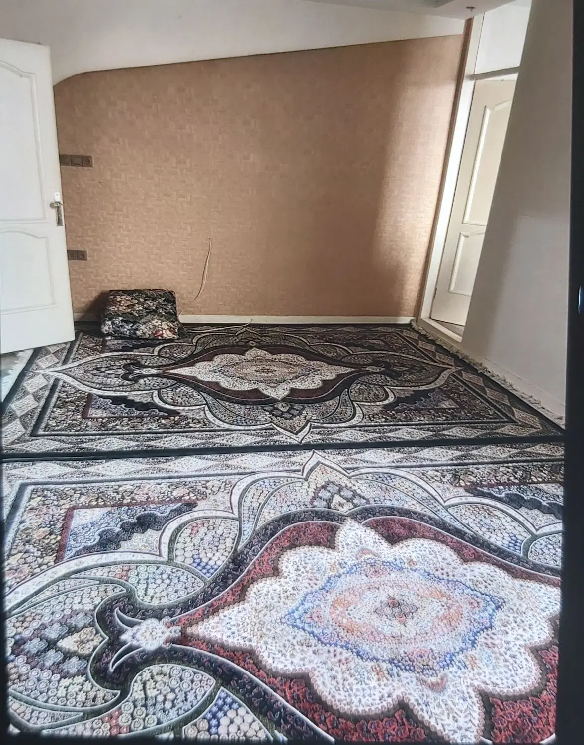 آپارتمان تک واحدی ۷۰متری عباسی جنوبی