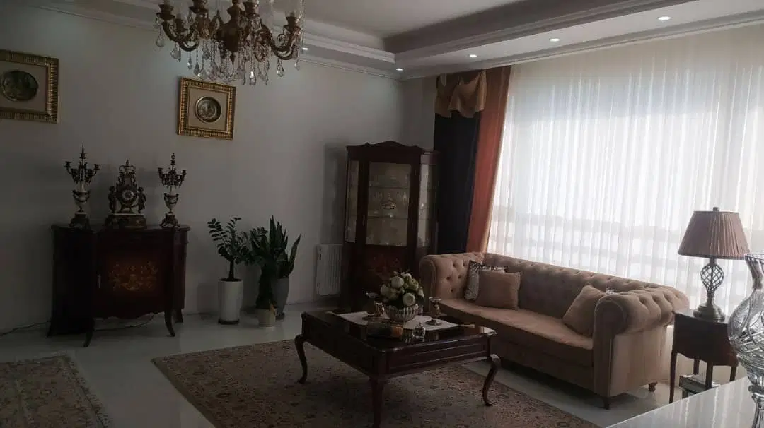 ۱۰۰ متر ۲ ساله ۱۰ واحدی
