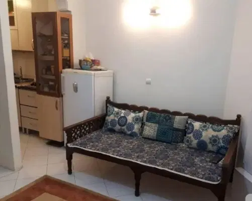 واحد نقلی 38متر_ یک خواب_با پارکینگ و انباری