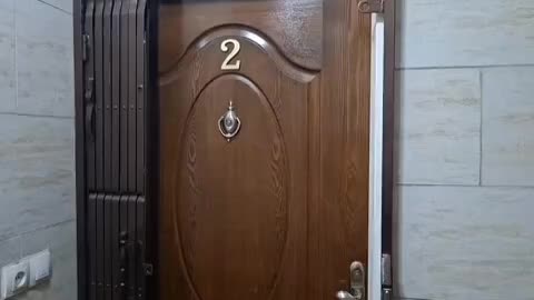 55متر _ وام ۱۲۰۰ داره_سندار_قسط۳۰داده_واحد۶ هست