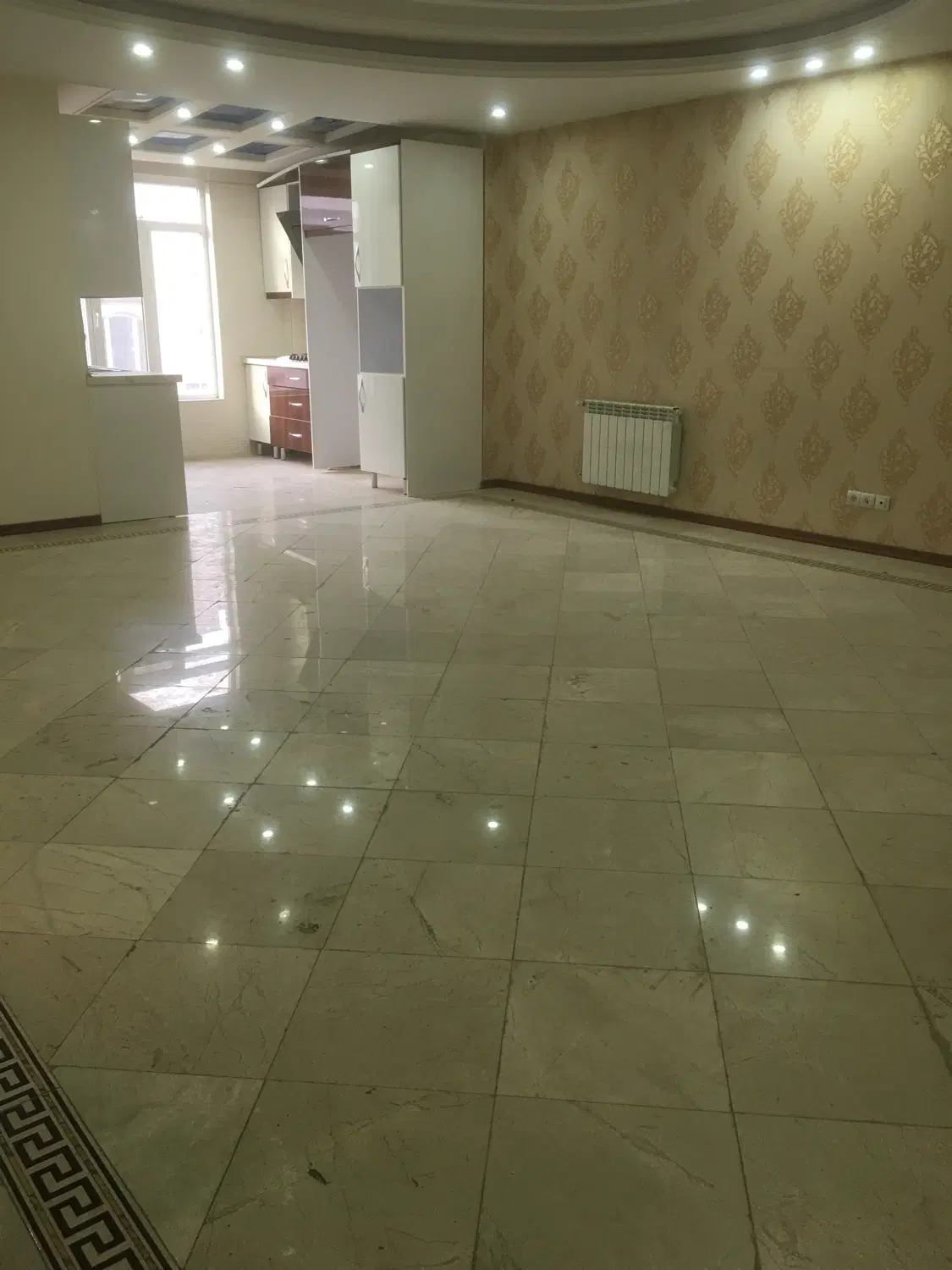 ۸۵متر _خیابان ششم نیرو هوایی_فول امکانات