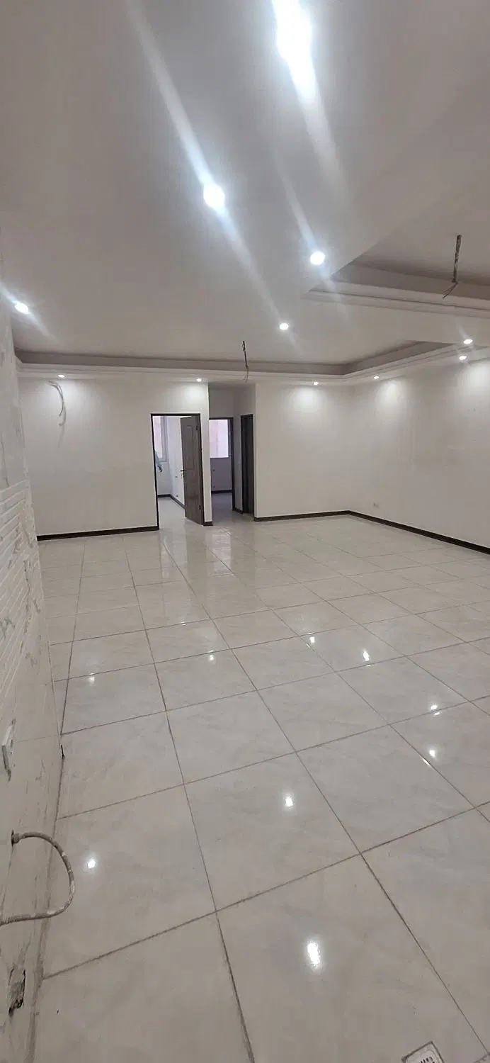 فروش آپارتمان ۹۲ متری_پارکینگ_نوساز
