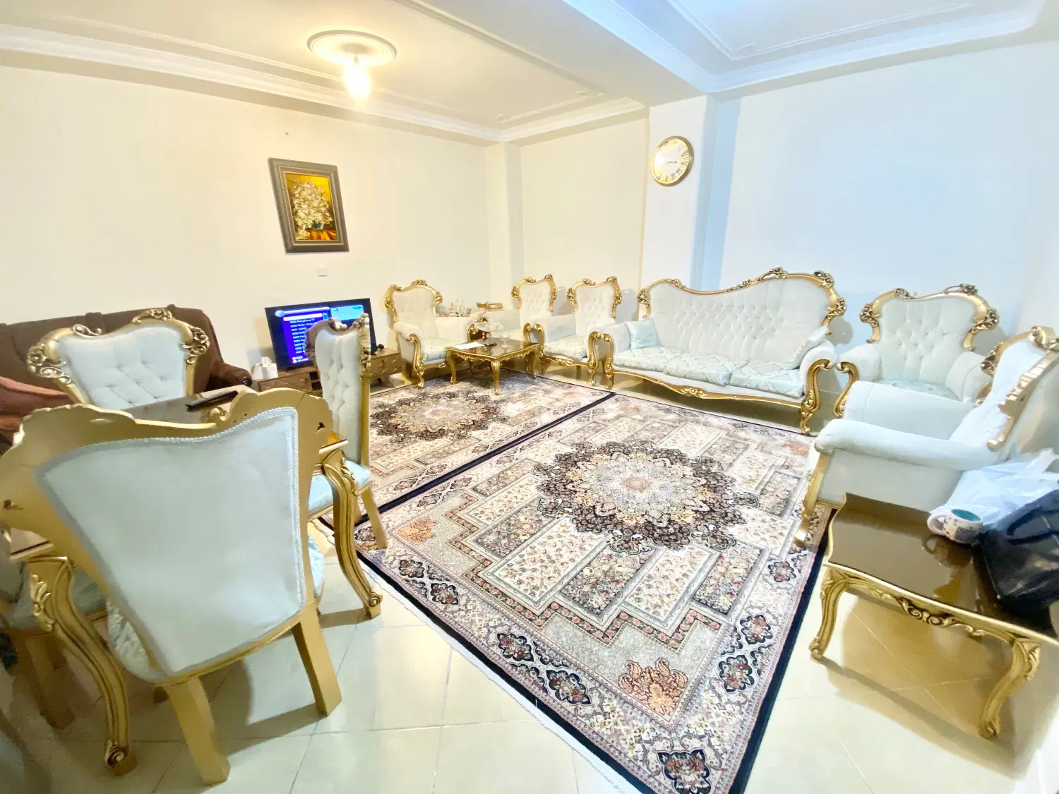 آپارتمان مالک اشتر۷۵متری۲خواب تکواحدی با پاسیو