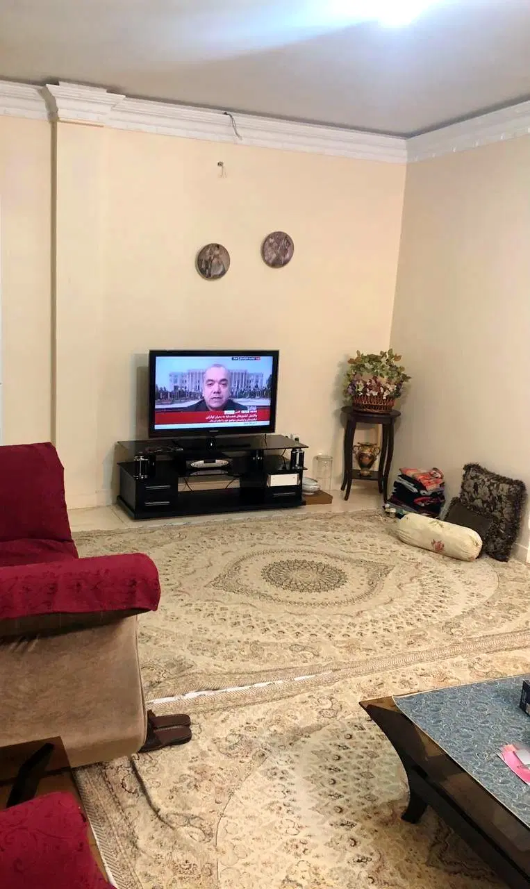 ۶۵ متر ۲ خواب فول امکانات خوش نقشه تمیز در پیروزی