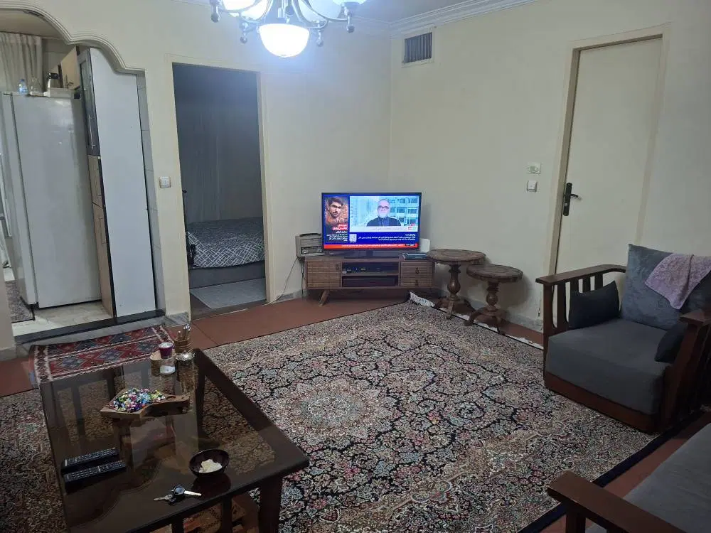 ۴۷ متر _ طبقه دوم _ آسانسور دار _ نجارمحمودی