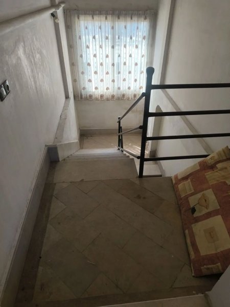 طبقه 3رو همکف حاشیه صابری