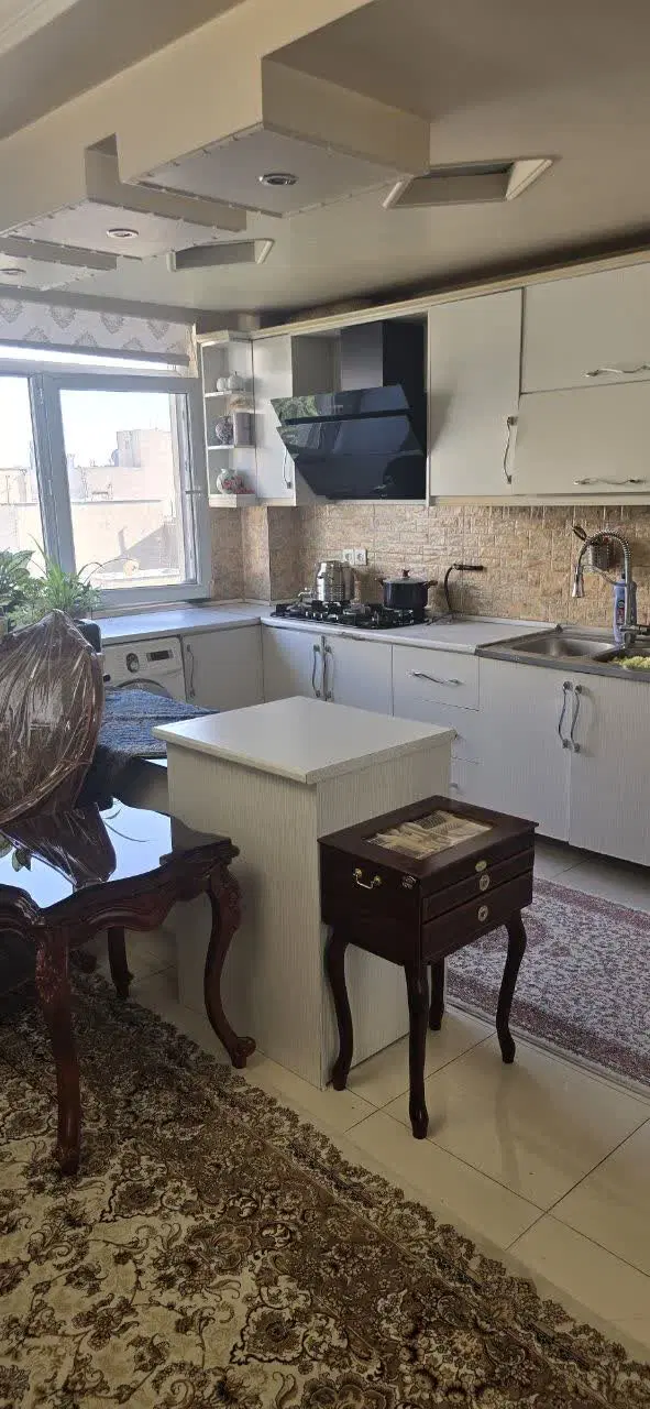 کمالی ۸۶ متر فول امکانات