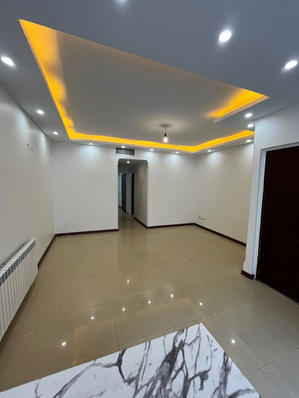 ۶۷متر دو خواب فردوس غرب ۱۲ ساله فول امکانات