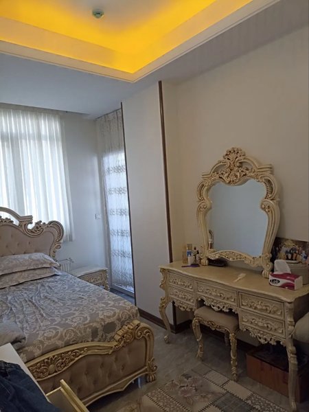 95متر2خواب طبقه اول فول نوساز آماده تخلیه